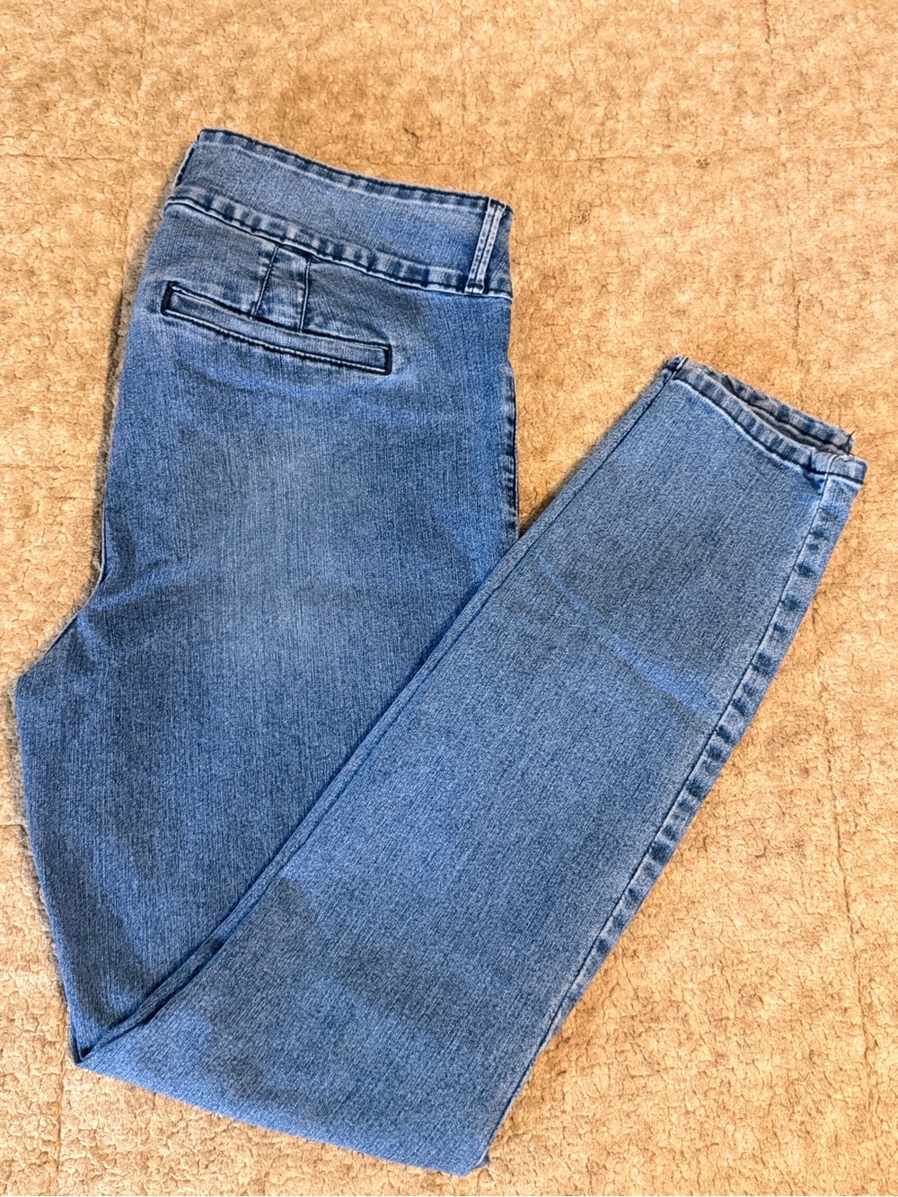 Justfab Women’s Skinny Blue Jeans